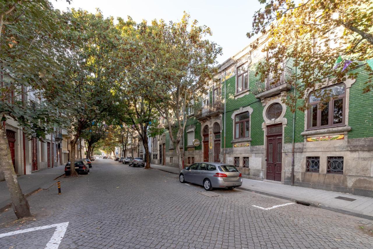 Downtown Grand Houses Porto Luaran gambar