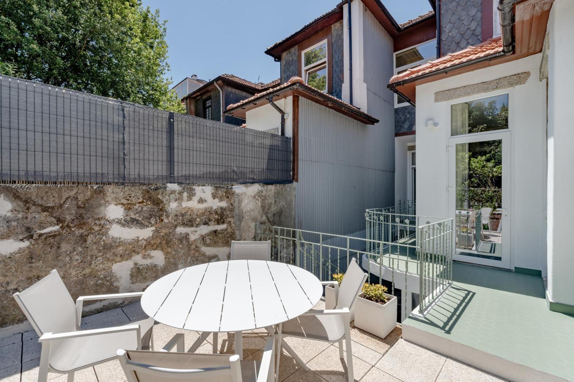 Downtown Grand Houses Porto Luaran gambar