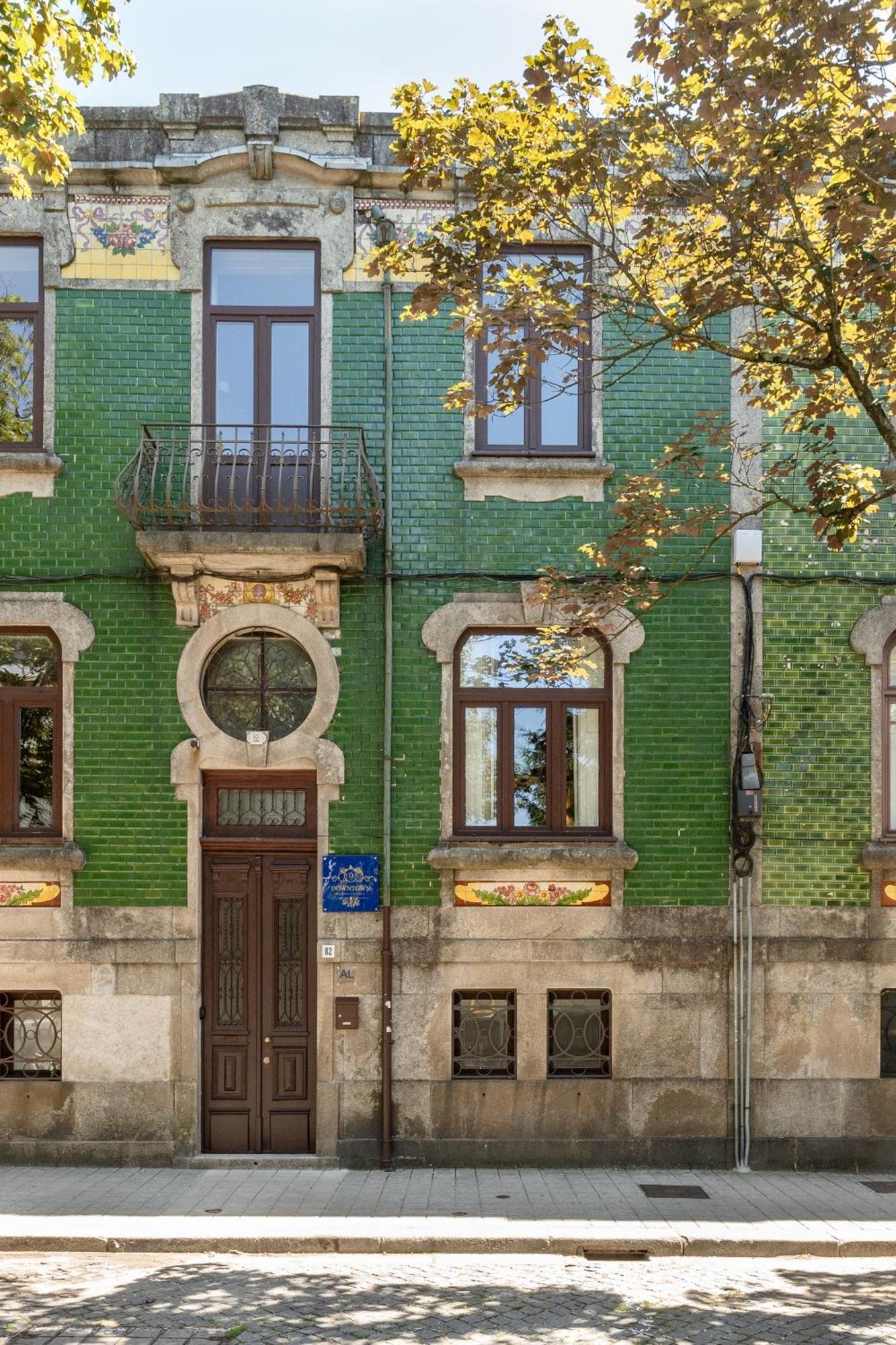 Downtown Grand Houses Porto Luaran gambar
